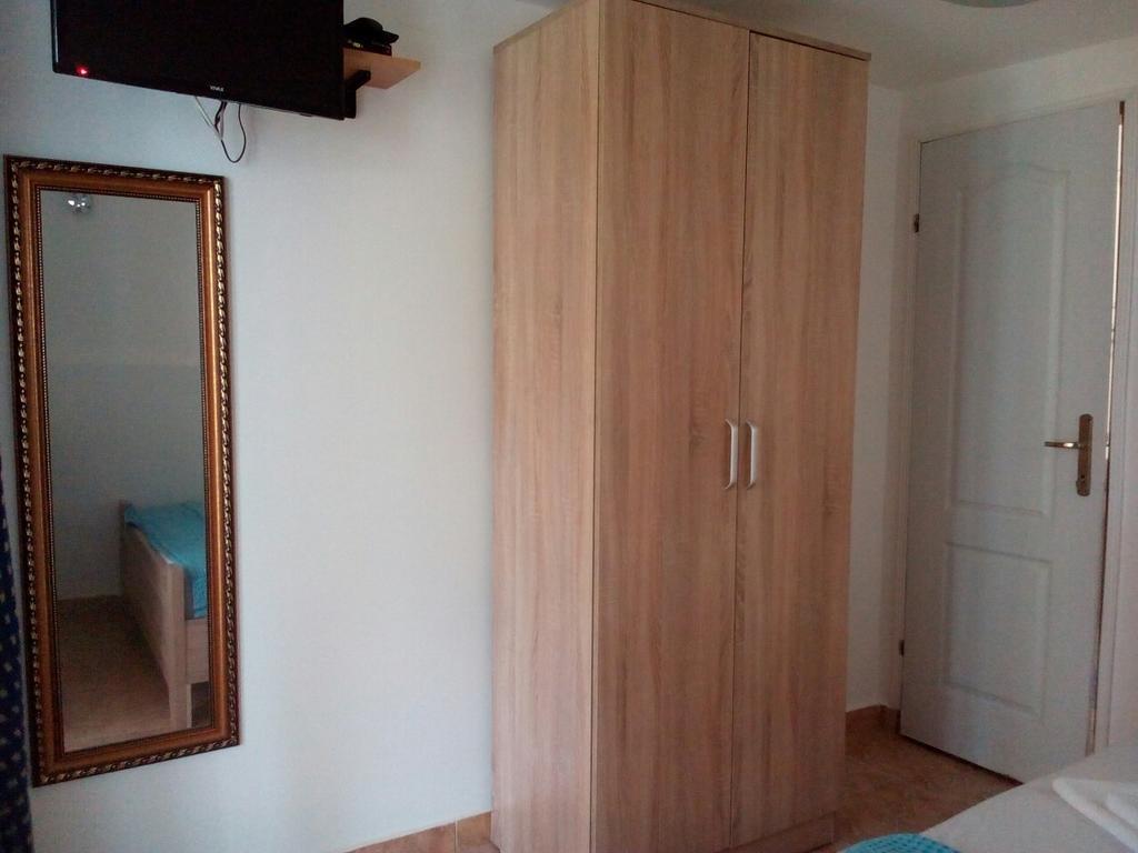 Apartments Idolga Bar Bilik gambar