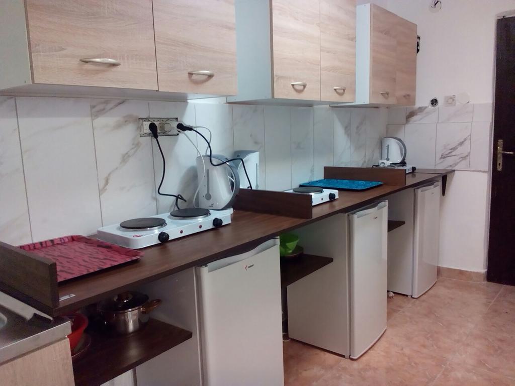 Apartments Idolga Bar Bilik gambar