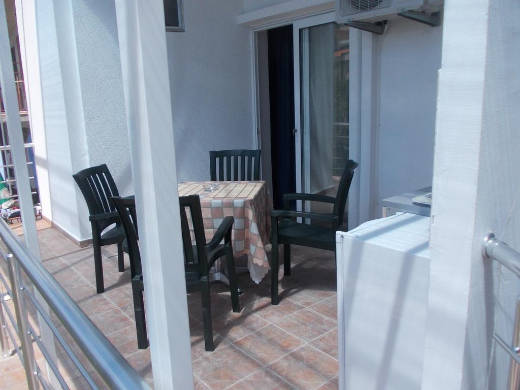 Apartments Idolga Bar Bilik gambar